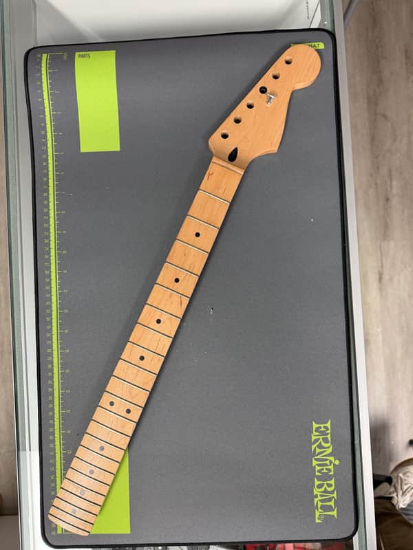Allparts Fender Licensed Strat Neck 9.5” Radius image 1