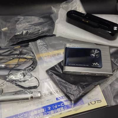 NEW IN BOX Sony NW-HD1 20 GB Network Walkman Digital Music PLAYER image 3