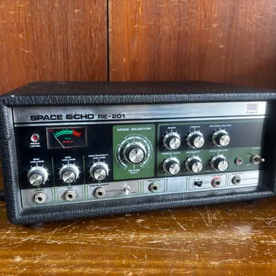 Roland RE-201 Space Echo Vintage Tape-Echo machine