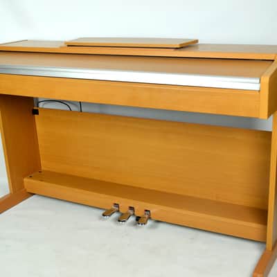 Yamaha YDP-131 Digital Piano image 3