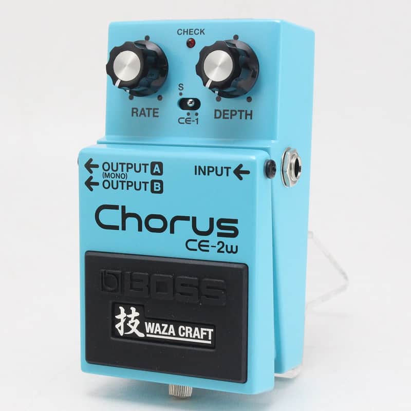 Boss CE-2W