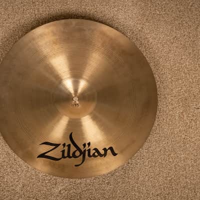 Zildjian 16" CO Stamp Medium Crash Cymbal 1173g image 2