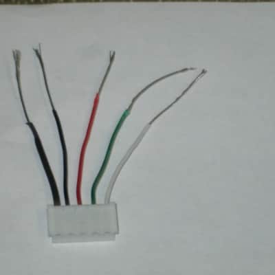 Epiphone Quick Connect End + 5 attached Thin Wires: white, green, red, black, bare, black - 5 pin hole connection (for 4 conductor pup) 2023 - QC End - white hard plastic, length of wires 1 & 1/2" - for 4 conductor pup (NO: pickup, control harness) image 21