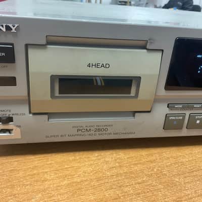 Sony PCM 2800 DAT PROFESSIONAL digital audio recorder image 6