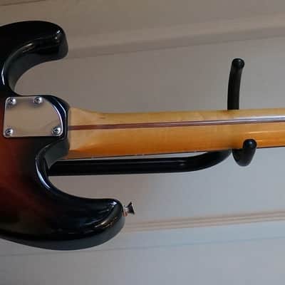 Cool Z Fujigen ZST-M10R Strat 3 Tone SB 24.75" Scale V. Good image 8
