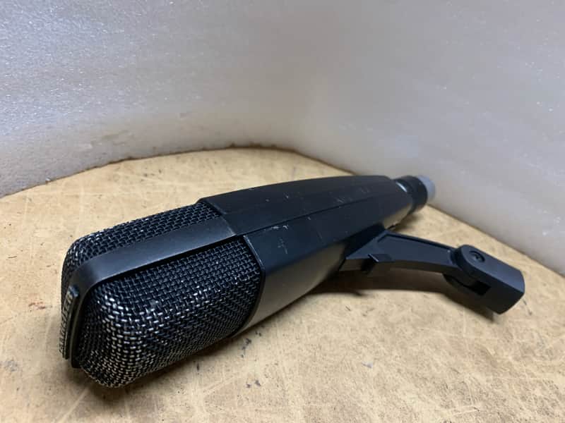 SENNHEISER MD421 U-5 MICROPHONE W/HOLDER- RARE! VINTAGE! MAKE OFFER! image 1
