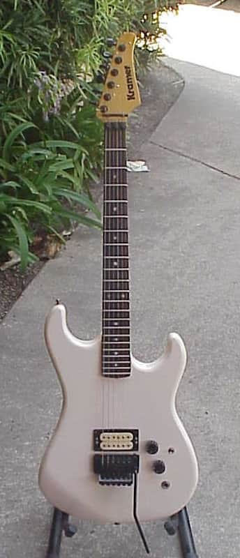 Kramer Pacer 1981 White Pearl Pink image 1
