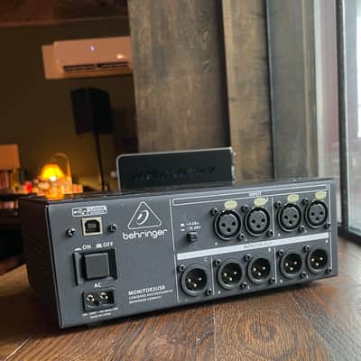 Behringer MONITOR2USB Headphone Monitor Controller 2016 - Present - Standard image 4