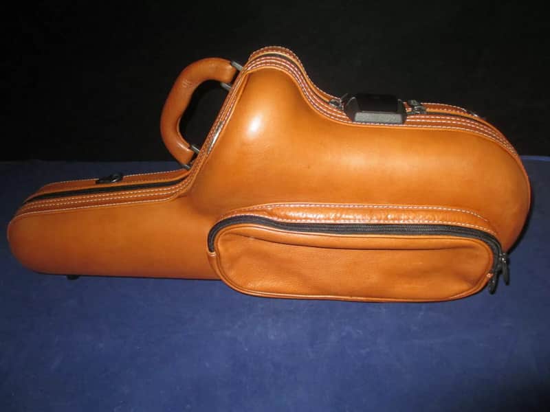 Genuine Italian leather alto saxophone case - light brown image 1