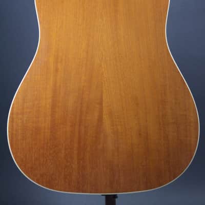 2013 Gibson J-35 Natural image 4