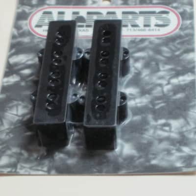 new in package A+ Allparts PC-0953-023, Pickup Cover Set for Jazz Bass / J Bass (2 piececs) Black, plastic (from 2020s) screws are NOT included- but they're availabe for sale upon request image 9