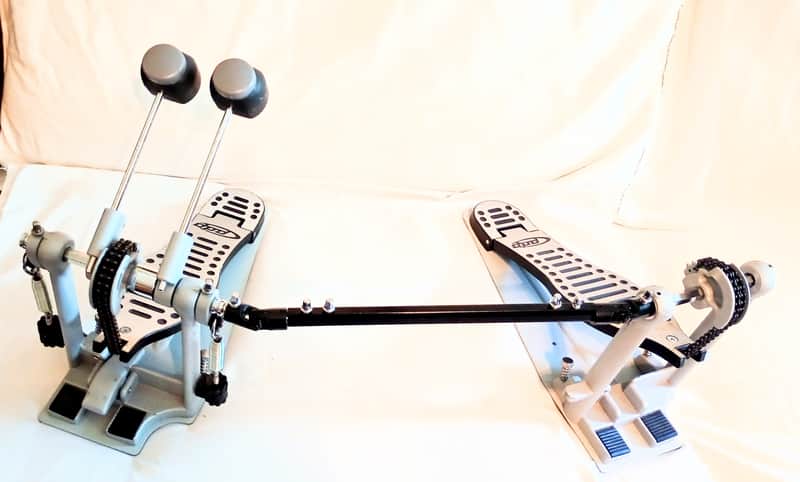 PDP (PACIFIC) DOUBLE BASS DRUM PEDAL with LINKAGE AND BEATERS- FREE SHIP TO C-USA! image 1