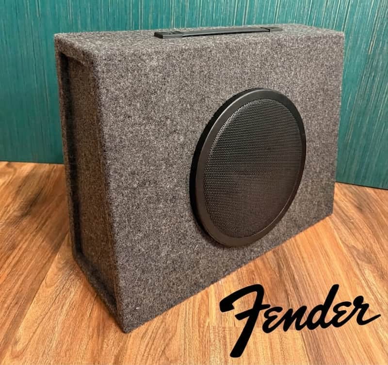 Fender Eminence V1030 10" 30W 8 Ohm 1x10 Guitar Speaker Cabinet image 1