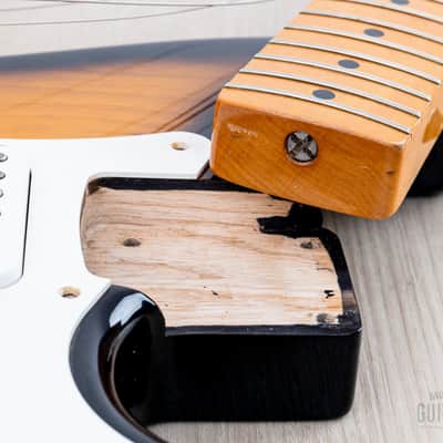 2006 Fender DiMarzio Collection ‘54 Stratocaster ST54-120DMC Sunburst Lacquer, Near-Mint w/ Tweed Case, Japan MIJ image 17