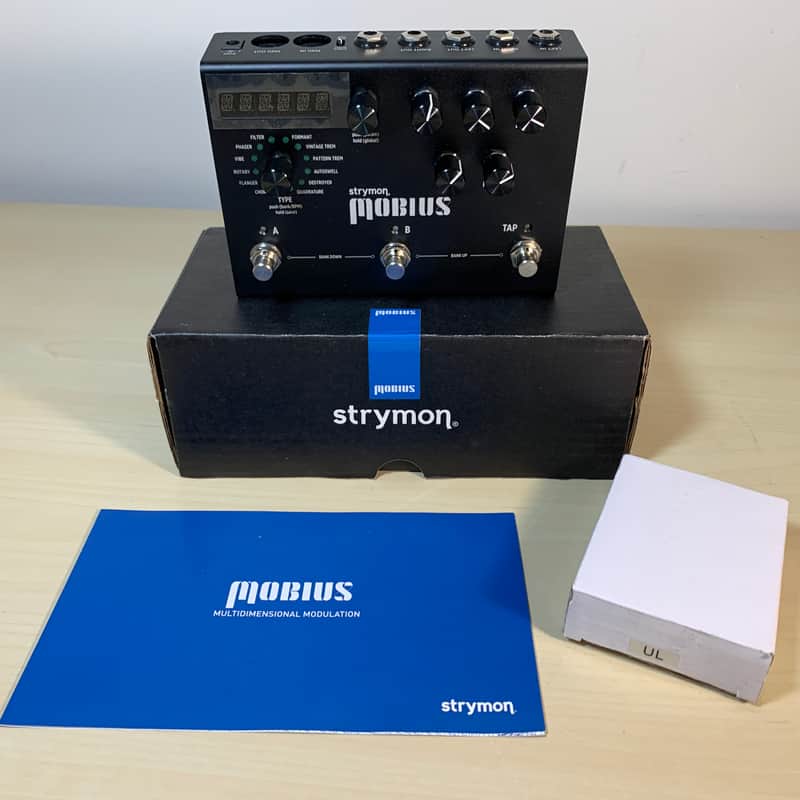 2022 Strymon Midnight Edition Mobius Midnight Edition Dark Gray