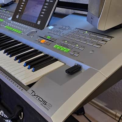 Yamaha Tyros XXL Pack ! USB✅ + 30.000 SONGS + Speakers + Micro + Stand + 80GB ✅Profi Keyboard image 6