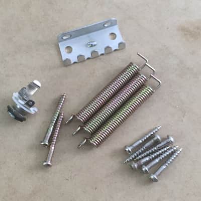 NOS Non Aged Relic Tremolo Bridge 3 Springs Kit Claw For Fender Strat Squier Korea image 6