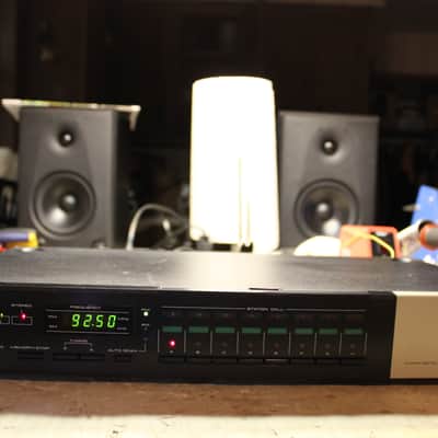 Pioneer TX-930 (2) AM FM Stereo Tuner image 3