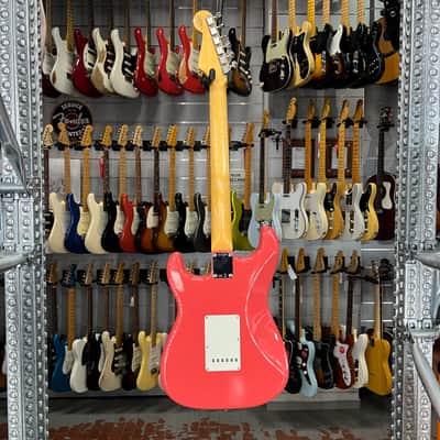 Fender   Custom Shop 59 Vintage Custom Stratocaster Fiesta Red Nos 2025 image 7