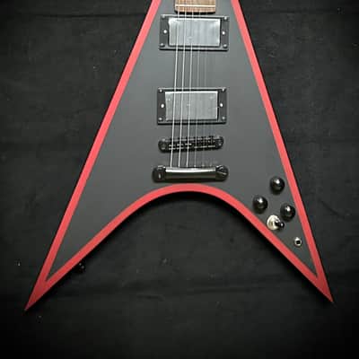 Rafferty Rocket Man III 2025 - Satin black with red trim image 12