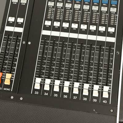 Yamaha M7CL-48 48-Channel Digital Audio Mixing Console with Road Case CG014S5 *ASK FOR SHIPPING* image 2