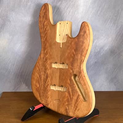 NOS High End Offset Bass Body – Highly figured Feathered Crotch American Cherry Top / Swamp Ash Back –Limited Supply R15 image 9