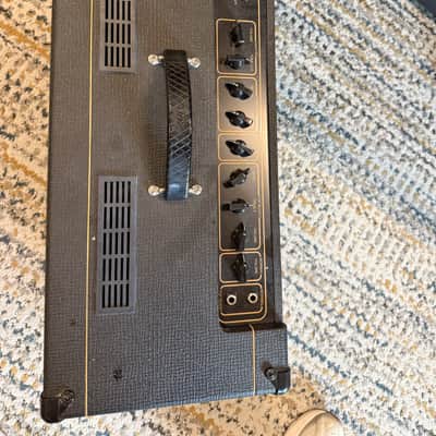 Vox AC15C1 Custom 2-Channel 15-Watt 1x12" Guitar Combo 2010 - Present - Black image 3