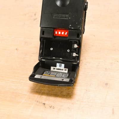 Shure P6HW Wired Bodypack Receiver CG011VN image 3