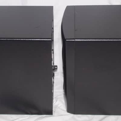 JBL LSR305 2-Way Active Studio Monitors (Pair) 2010s - Black image 3
