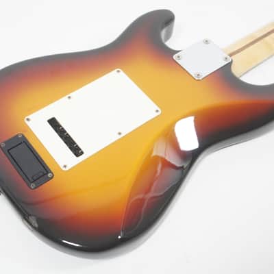 [SALE Ends June 30] Fender Japan ST-CHAMP 10 Mini Stratocaster Sunburst Built-in Speaker OverDrive 1997-2000 image 9