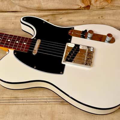 Fender MIJ Traditional 60's Telecaster Custom 2017 - Arctic White image 15