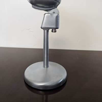 Vintage Turner 33D 1940's , working strong, desk stand. CABLE NOT INCLUDED, harp image 3