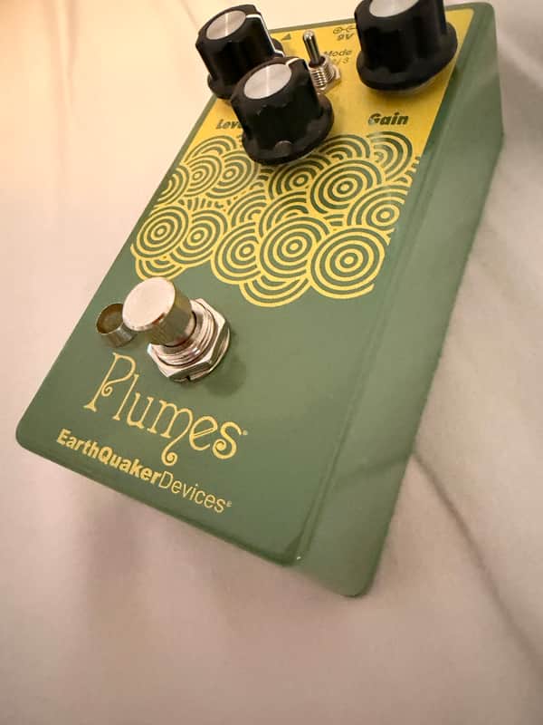 EarthQuaker Devices Plumes Small Signal Shredder