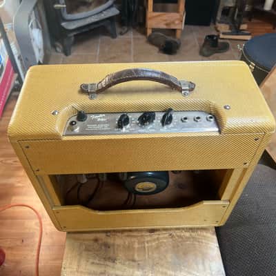 1951 Fender Deluxe 5A3 TV Front 10-Watt 1x12" Guitar Combo Tweed image 2