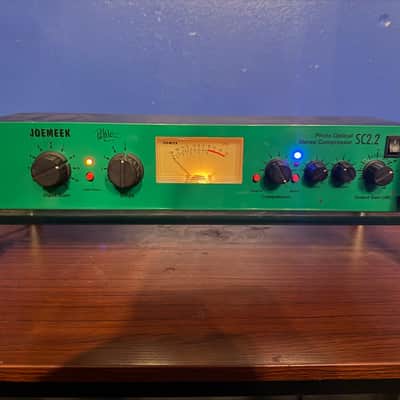 JOEMEEK C2 光学式コンプレッサー / ステレオ JOEMEEK C2 光学式コンプレッサー / ステレオ