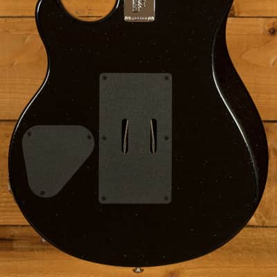 Music Man 30th Anniversary | Axis - Translucent Black Quilt image 4
