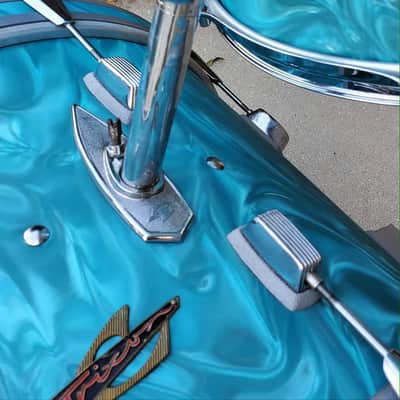 Trixon Luxus 3pc Drum Set 1960’s  - Aquamarine Satin Flame image 9