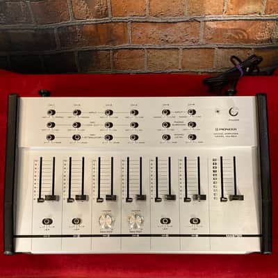 Pioneer MA-62A Mixing Amplifier image 1