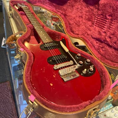 Gibson Melody Maker D with Vibrola 1964 - 1966 - Cherry image 14