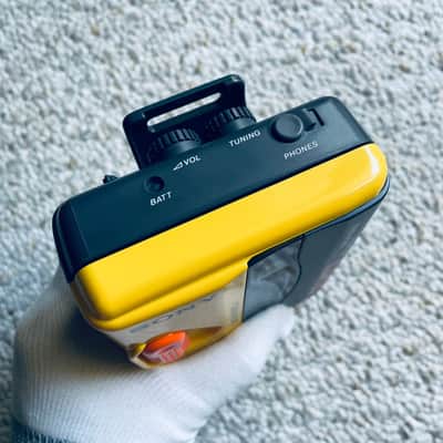 [Full Box] Sony WM-FS393 Walkman Cassette Player, Cute Yellow, New in Box ! image 6