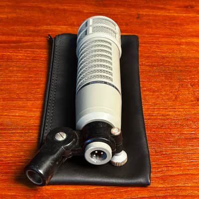 Electro-Voice RE20 Cardioid Dynamic Microphone 1968 - Present - Gray image 12