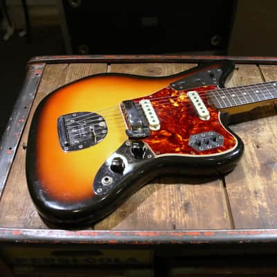 Fender Jaguar 1965 - Sunburst image 3