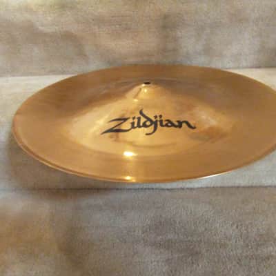 Zildjian ZBT 18 in China Cymbal beautiful brilliant finish excellent condition no damage! image 4
