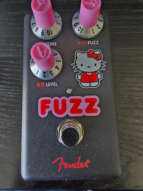 Fender Hello Kitty Fuzz