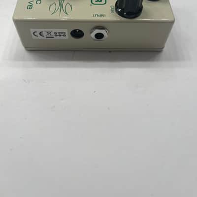 MXR Dunlop M-66 Classic Overdrive White Guitar Effect Pedal image 4