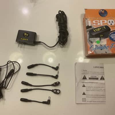 Truetone 1 Spot 9v Adapter Combo Pack with 8-Plug Daisy Chain and 5 Adaptors - Black image 1