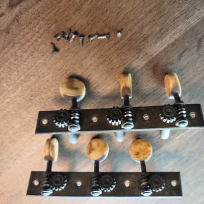 ca. 1875 Strip 3-on-a Side Guitar Tuning Machines Geared Tuners Brass image 11