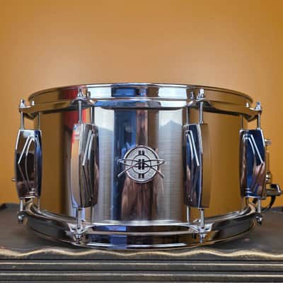Dunnett Classic Stainless Steel 7"x14" Snare Drum w/ Polished Deko Lugs + Bag image 8