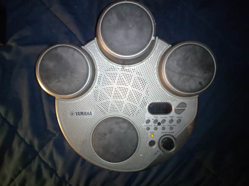 Yamaha YDD-40 drum pad machine image 1