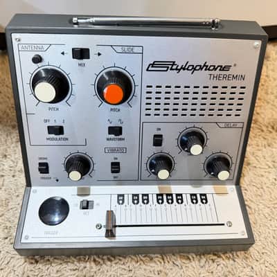 Dubreq Stylophone Theramin 2024 image 3